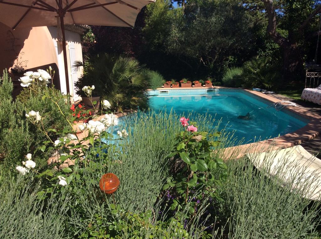 La Villa Rosalie Ventabren Bagian luar foto