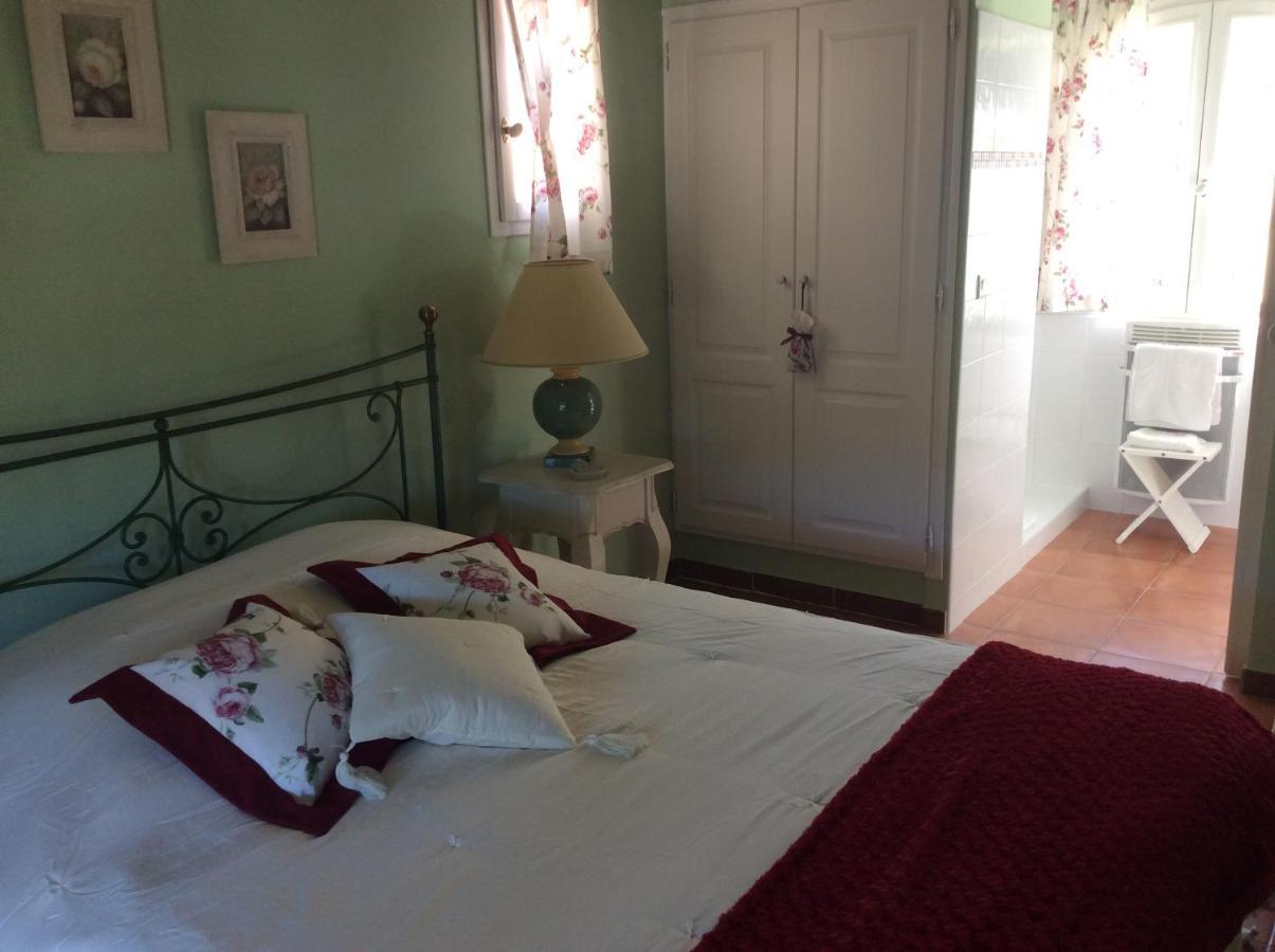 La Villa Rosalie Ventabren Bagian luar foto